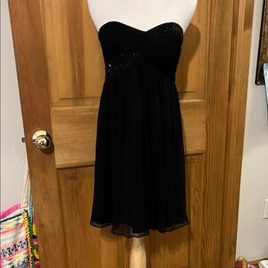 Elegant Black Strapless Dress